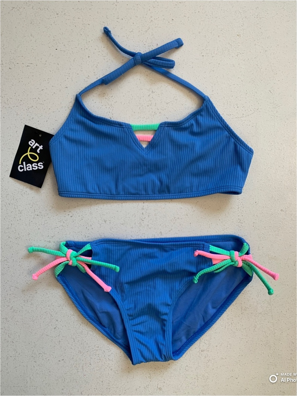 Art Class Girl’s Blue Ribbed Bikini Set Swimsuit Size Medium NWT Beach Vacation